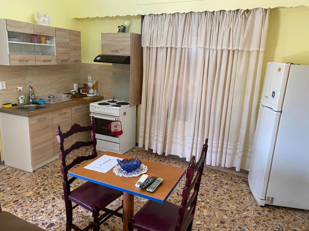 Appartement Anita'S Hosting à Kalamata Extérieur photo